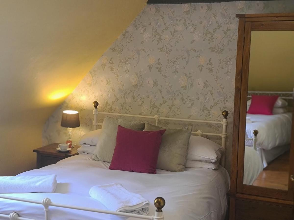 The Bull Hotel Maidstone/Sevenoaks Рутъм Екстериор снимка