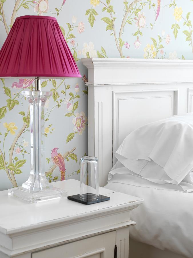The Bull Hotel Maidstone/Sevenoaks Рутъм Екстериор снимка